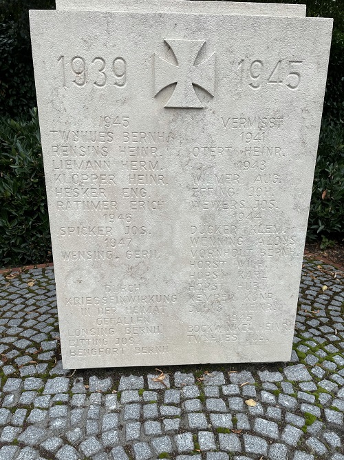 War Memorial Wessendorf #5