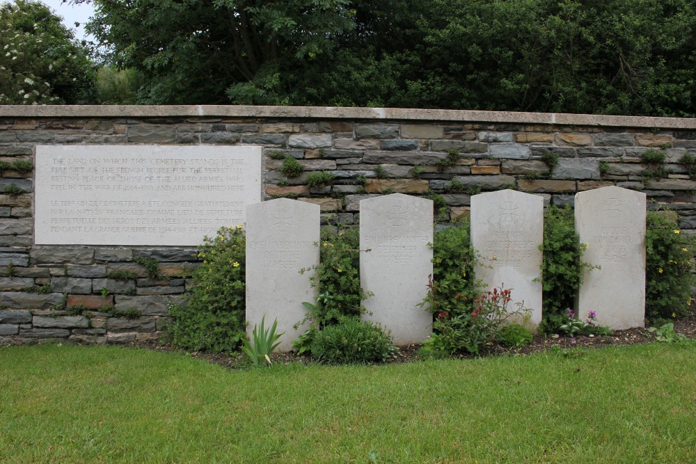 Commonwealth War Cemetery Ribecourt #5