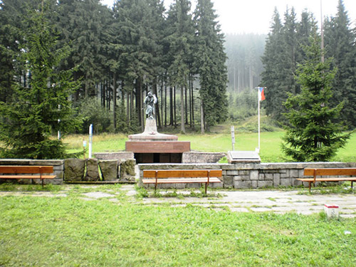 Monument Slag bij Makov 1944 #1