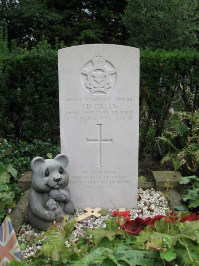 Commonwealth War Graves Barendrecht #2