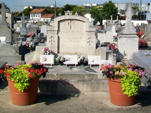 Oorlogsgraven Gonesse Begraafplaats #1
