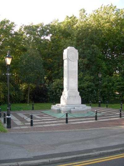 Oorlogsmonument Gillingham #1