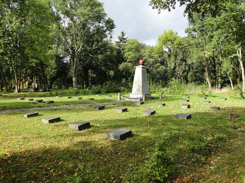 Sovjet Oorlogsbegraafplaats Grabow #1