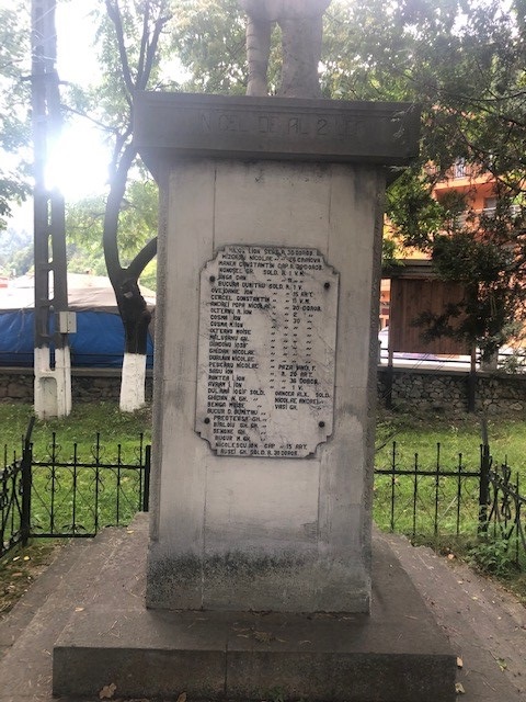 Monument voor de Gesneuvelden Helden van de Tweede Wereldoorlog #3