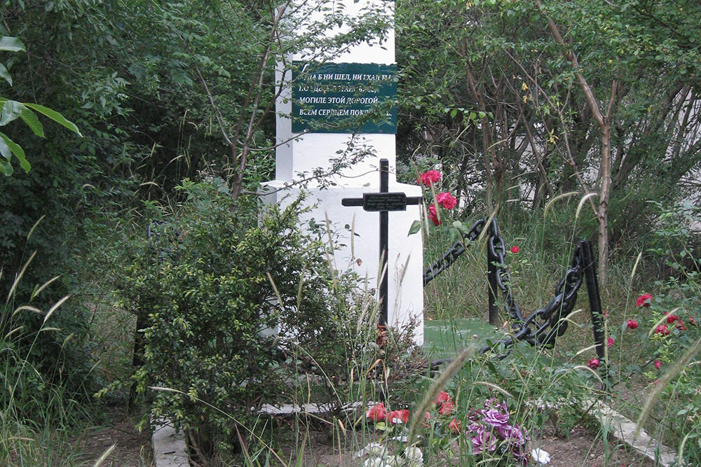 Mass Grave Soviet Soldiers Jalta