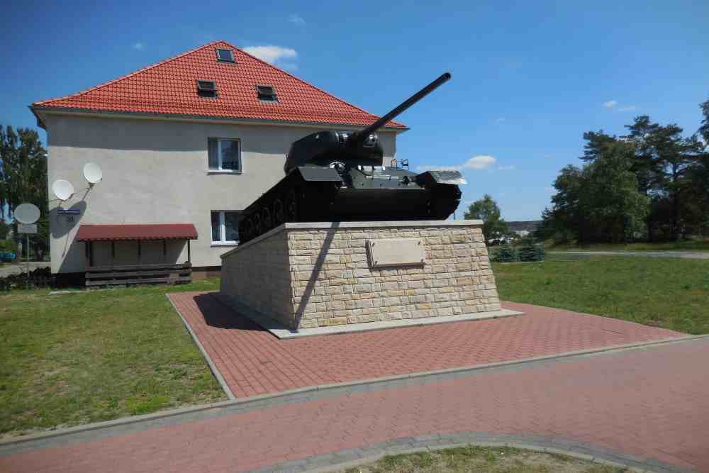 Bevrijdingsmonument (T-34/85 Tank) Borne Sulinowo #5