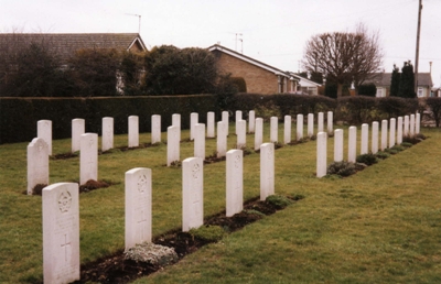 Commonwealth War Graves St. Nicholas Churchyard