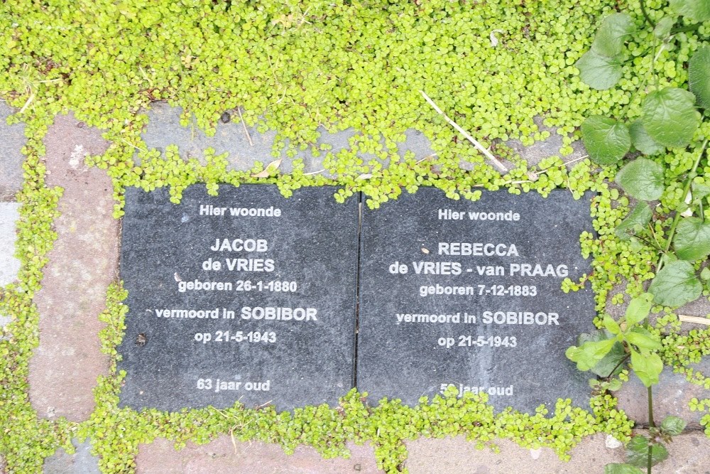 Memorial Stones Sint Annastraat 17 #1