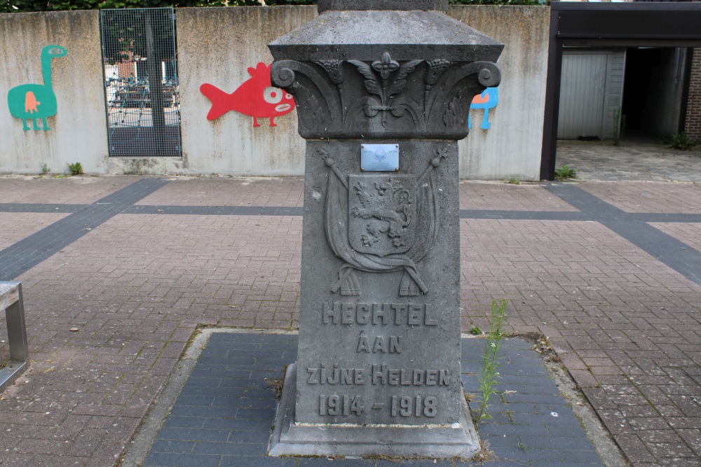 War Memorial - Holy Heart Statue Hechtel #3
