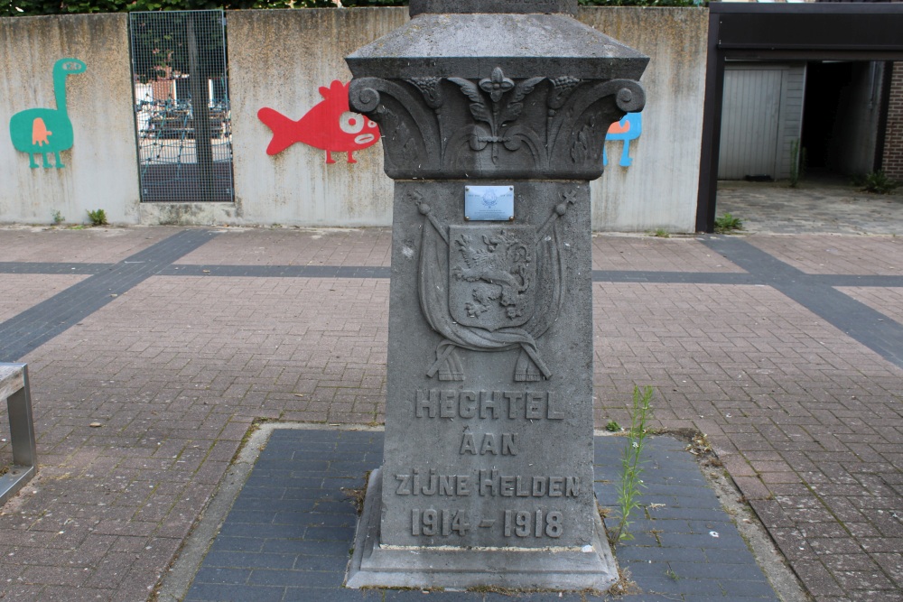 Oorlogsmonument - Heilig Hartbeeld Hechtel	 #3