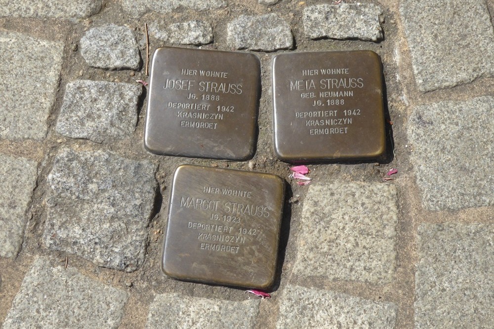 Stolpersteine Herstallstraße 15