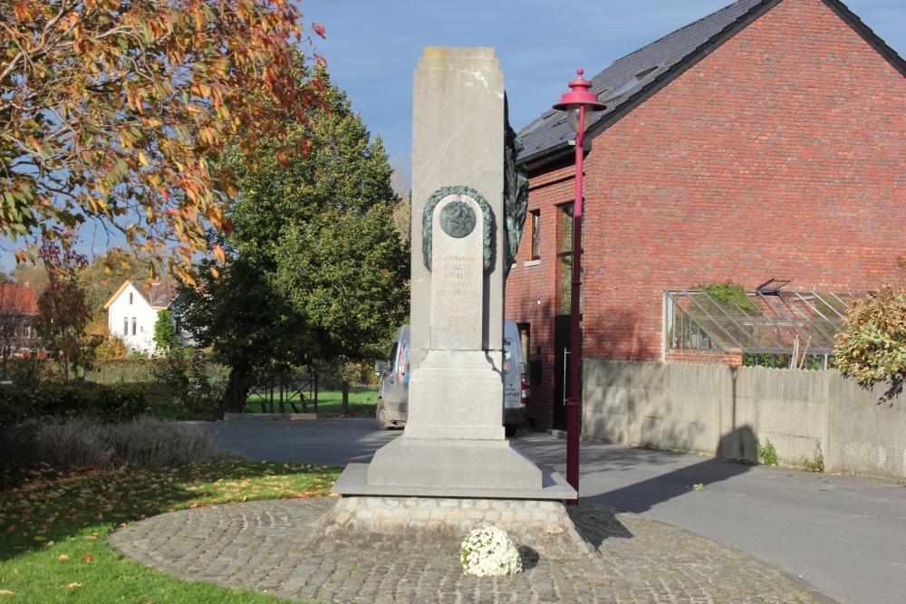 War Memorial Saint-Sauveur #2