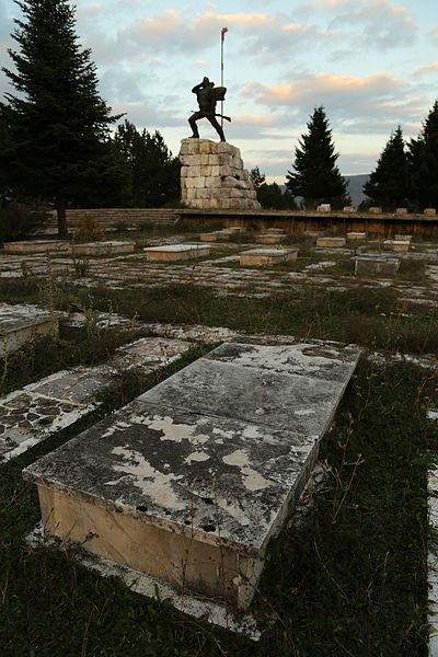 Partizanenbegraafplaats Bajram Curri #1
