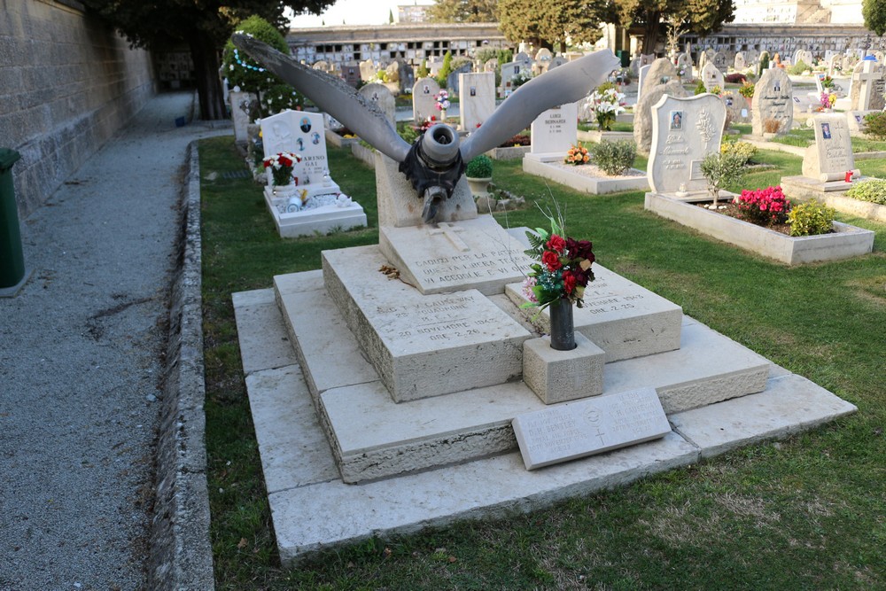 Commonwealth War Graves San Marino #1