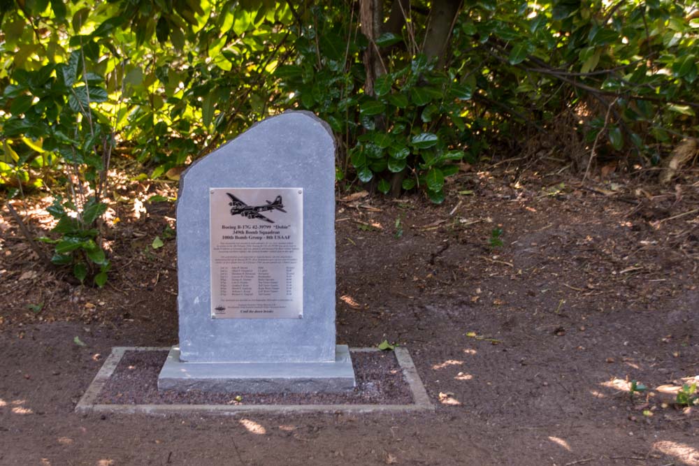 Memorial B-17G 42-39799 