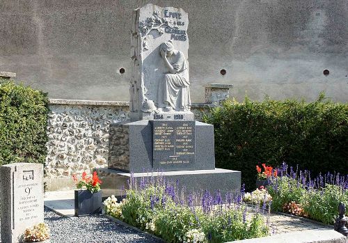 War Memorial Époye #1