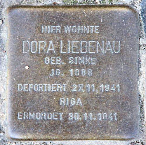 Stolpersteine Niebuhrstrae 62