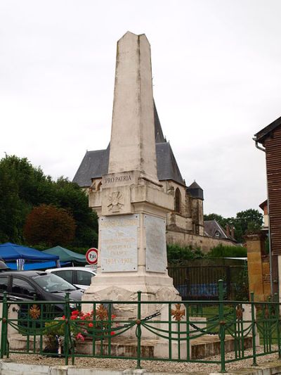 Oorlogsmonument Savigny-sur-Aisne #1