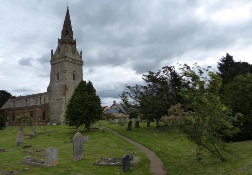 Commonwealth War Grave St. John the Baptist Churchyard #1