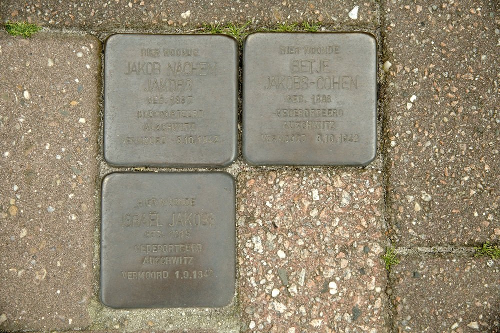 Stolpersteine Zonneweg 3