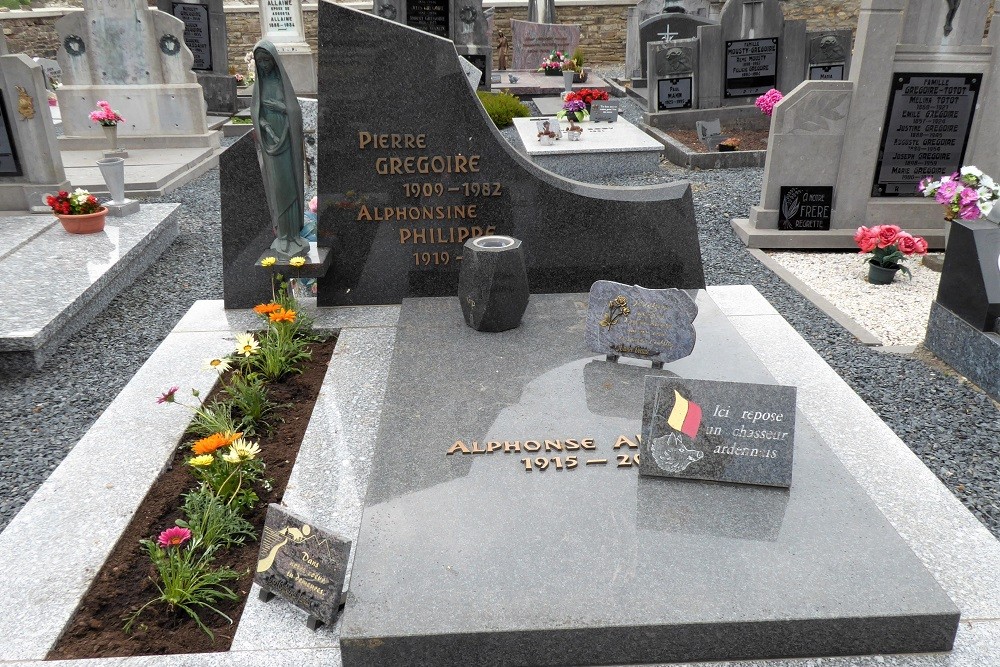 Belgian Graves Veterans Ucimont #4