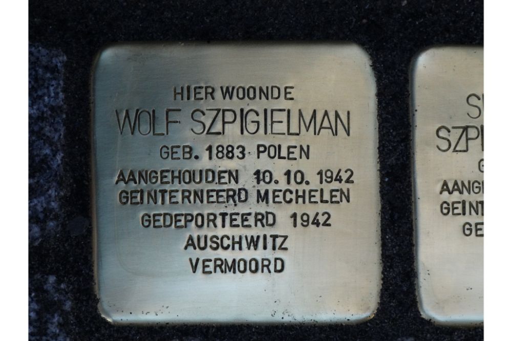 Stolpersteine Boomgaardstraat 302 #2