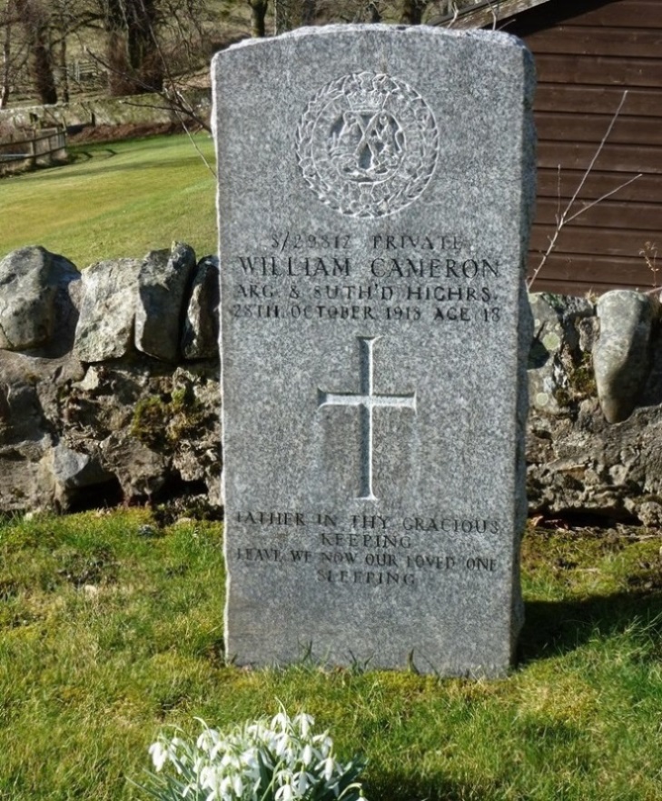 Commonwealth War Grave Glass Parish Churchyard