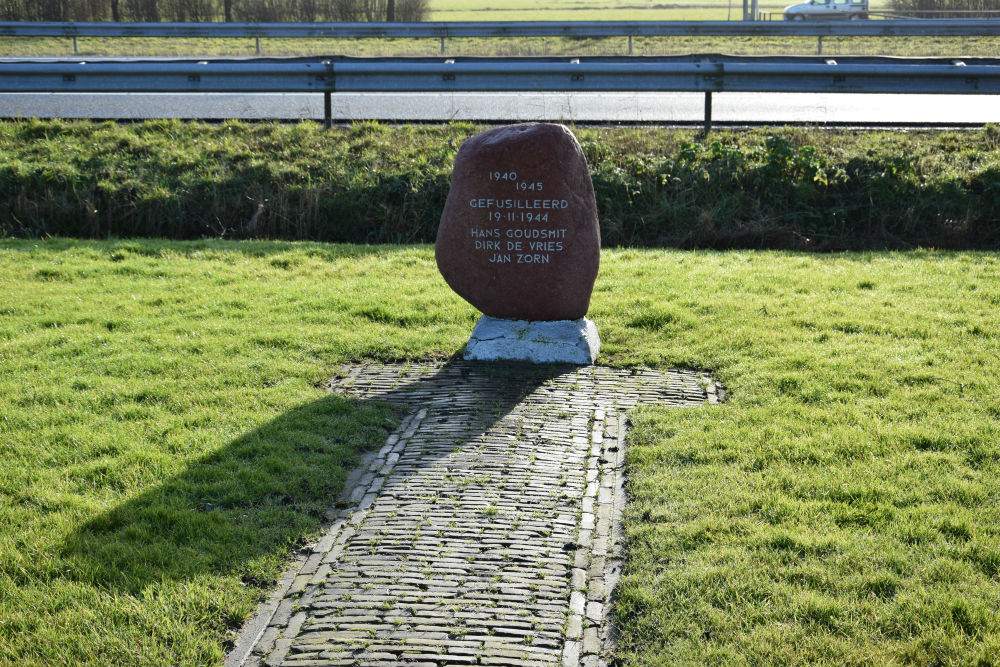 Verzetsmonument Menaldum #3