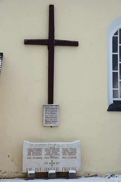 Oorlogsmonument Hofen #1