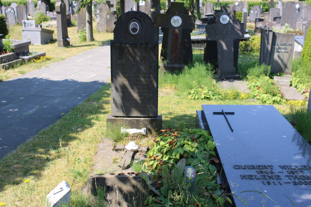 Belgian War Graves Sint-Andries #1