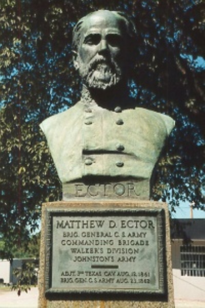 Bustes van Brigadier General Matthew D. Ector & Brigadier General John Gregg (Confederates)