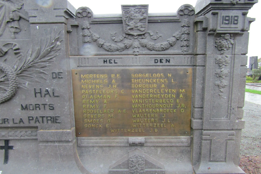 War Memorial Cemetery Halle #4