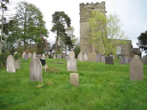 Oorlogsgraf van het Gemenebest All Saints Churchyard