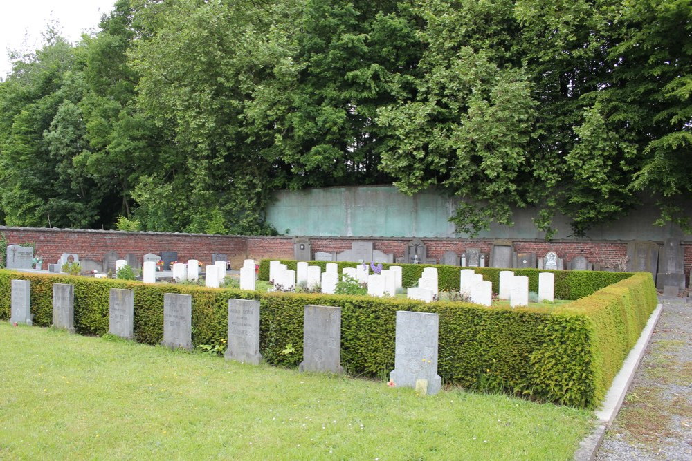 Commonwealth War Graves Froyennes #1