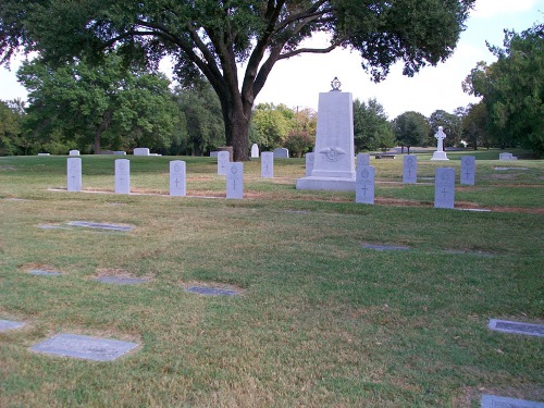 Commonwealth War Graves Greenwood Memorial Park