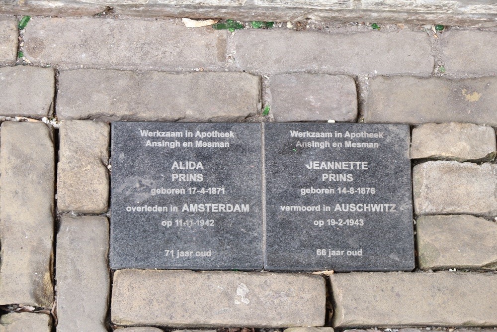 Memorial Stones Achterstraat 52 #1