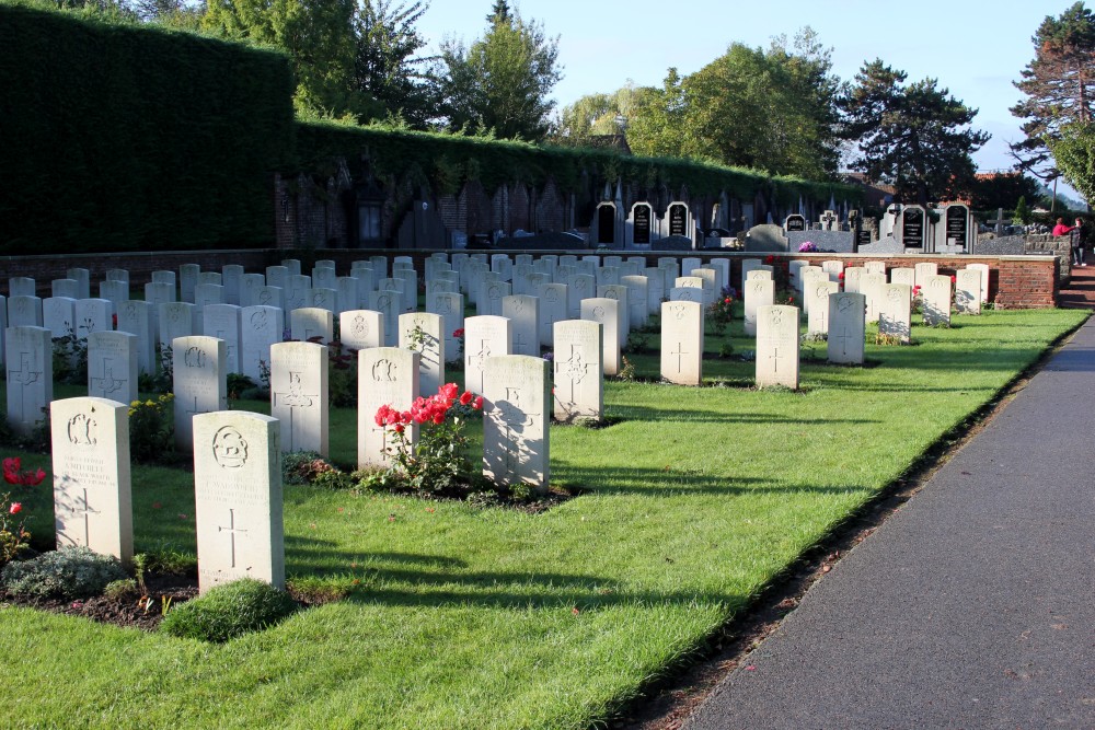 Commonwealth War Graves Sailly-Labourse #2