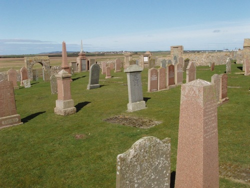 Oorlogsgraven van het Gemenebest St. Fergus Old Churchyard #1