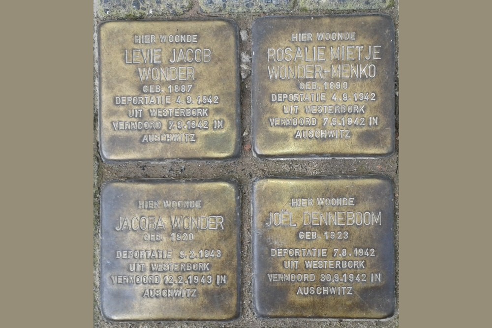 Stolpersteine Slijkstraat 20 #1