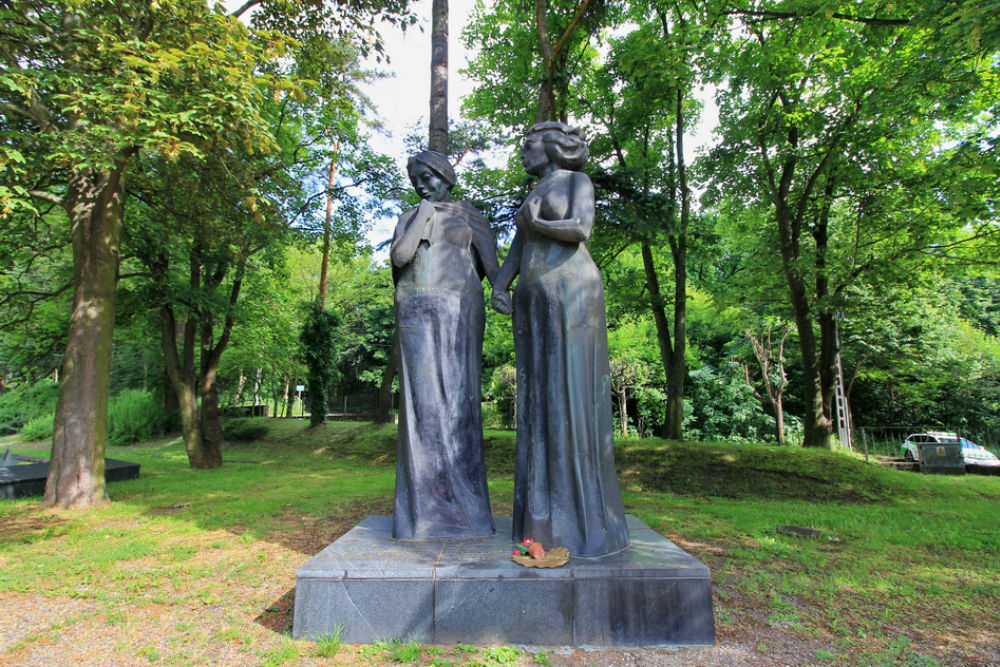 Soviet War Cemetery Gdańsk #4