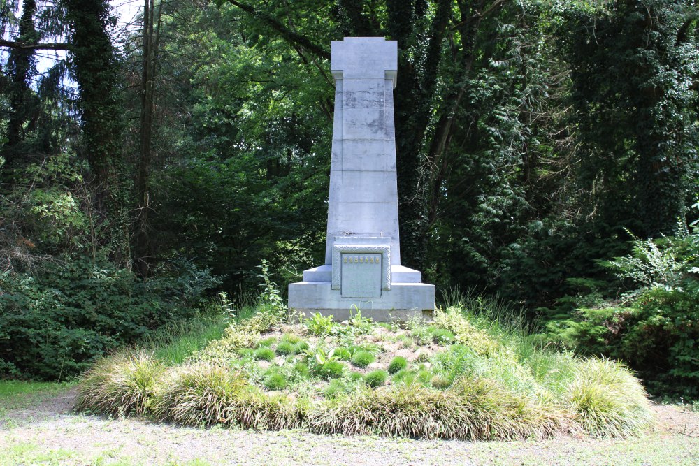 Monument Executed Camp de Casteau #2