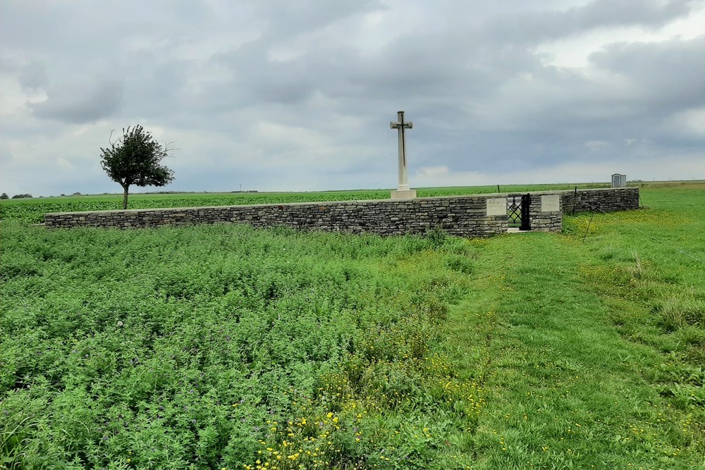 Commonwealth War Cemetery Redan Ridge No.2 #5