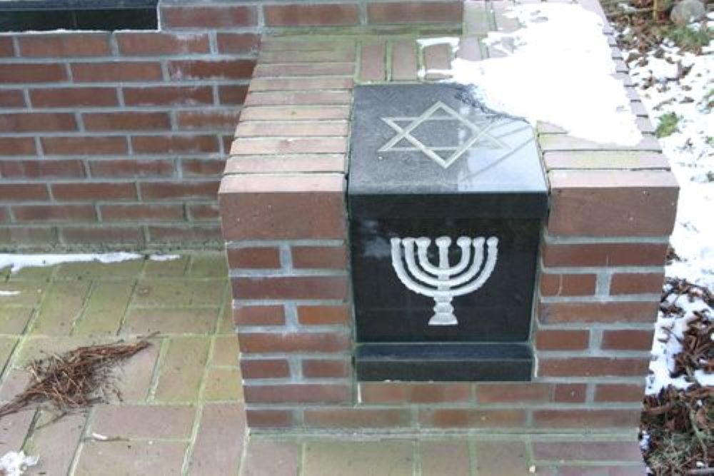 Monument Familie Cohen #2