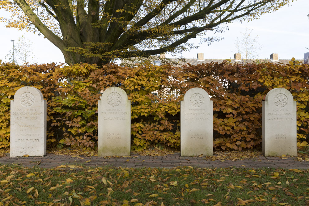 Dutch War Graves RC Cemetery Elst #4