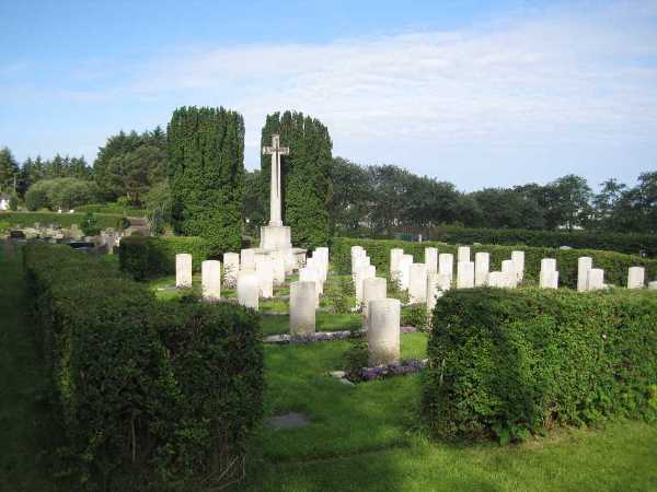 Commonwealth War Graves Rossebro Cemetery #1