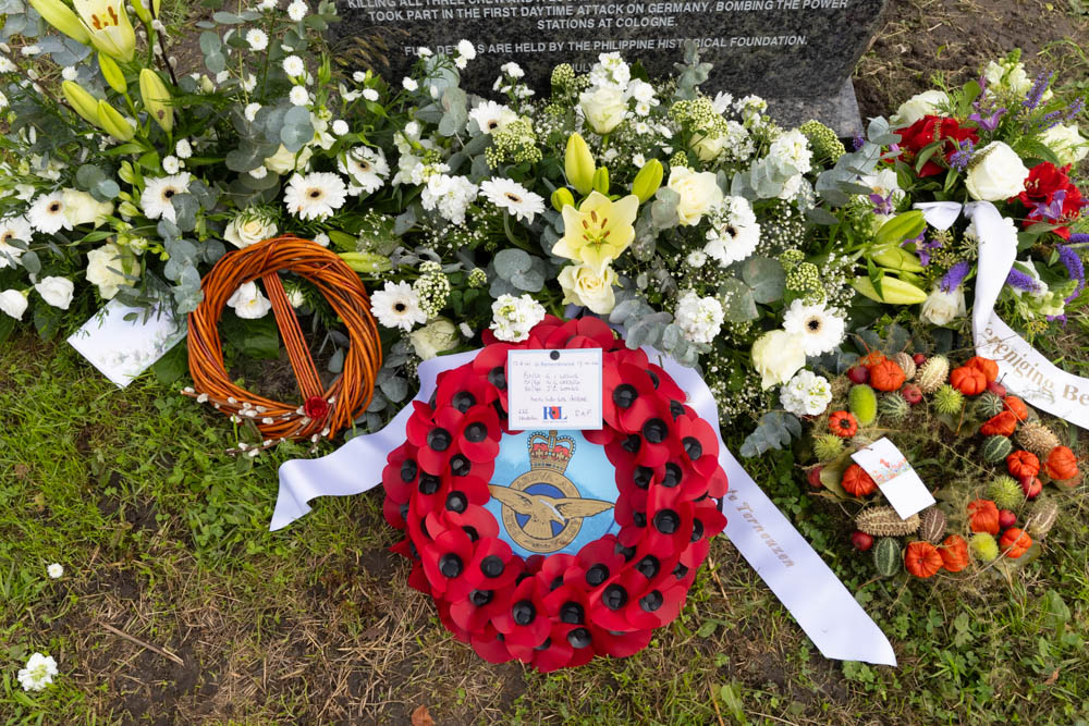 Memorial Bristol Blenheim V5859 #3