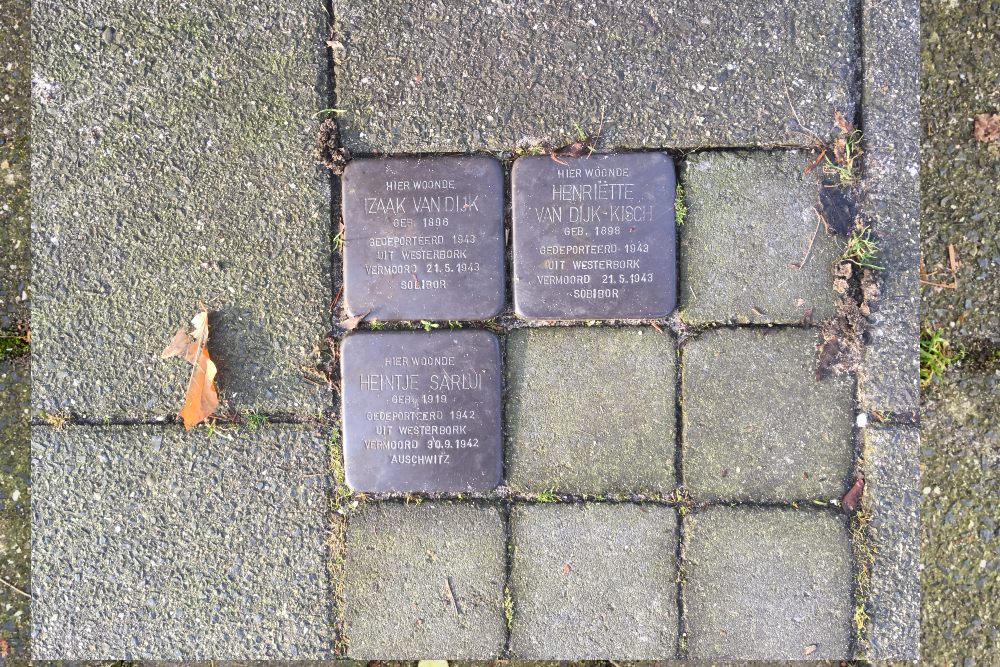 Stolpersteine Van der Helstlaan 20