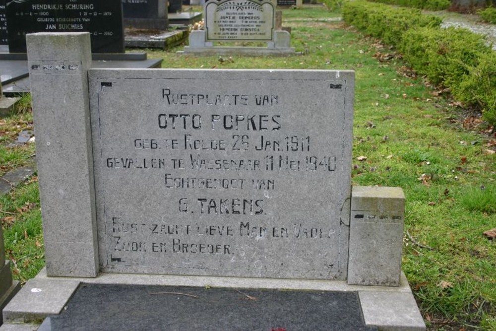 Dutch War Graves Rolde #1