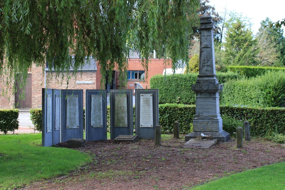 Oorlogsmonument Nalinnes #2