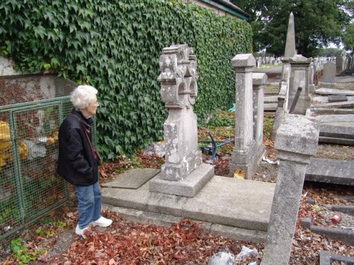 Oorlogsgraven van het Gemenebest Mount Jerome Cemetery